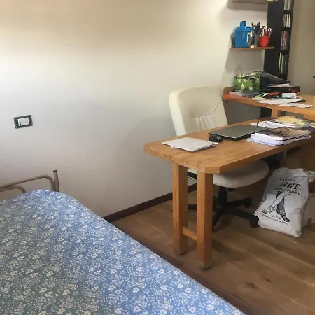 Stanza Privata, Open Space E Big Terrazza Luminosa Homestay